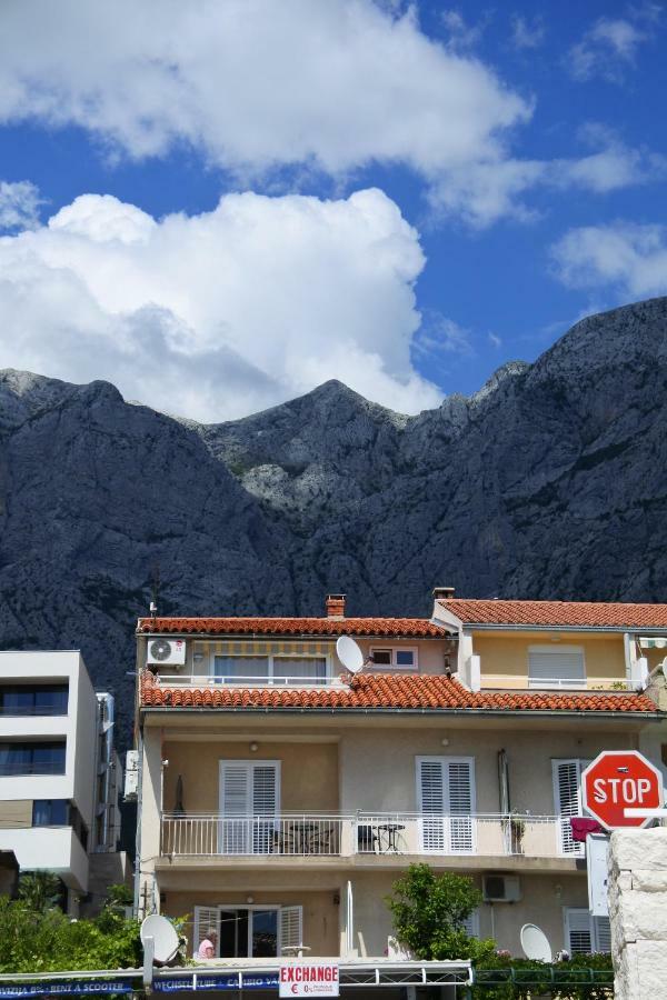 Penthouse Studio With Sea View Makarska Eksteriør billede